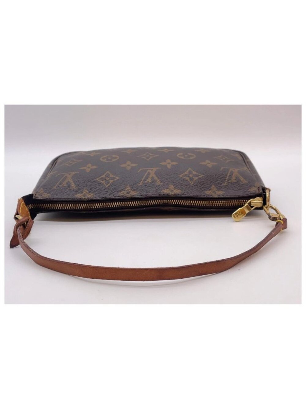 Authentic Louis Vuitton Pochette Accessoires Monogram Canvas Shoulder Bag - Picture 7 of 15